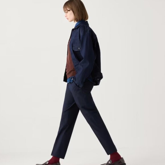 Like New Uniqlo Navy Blue Smart Ankle Pant - Picture 1 of 4